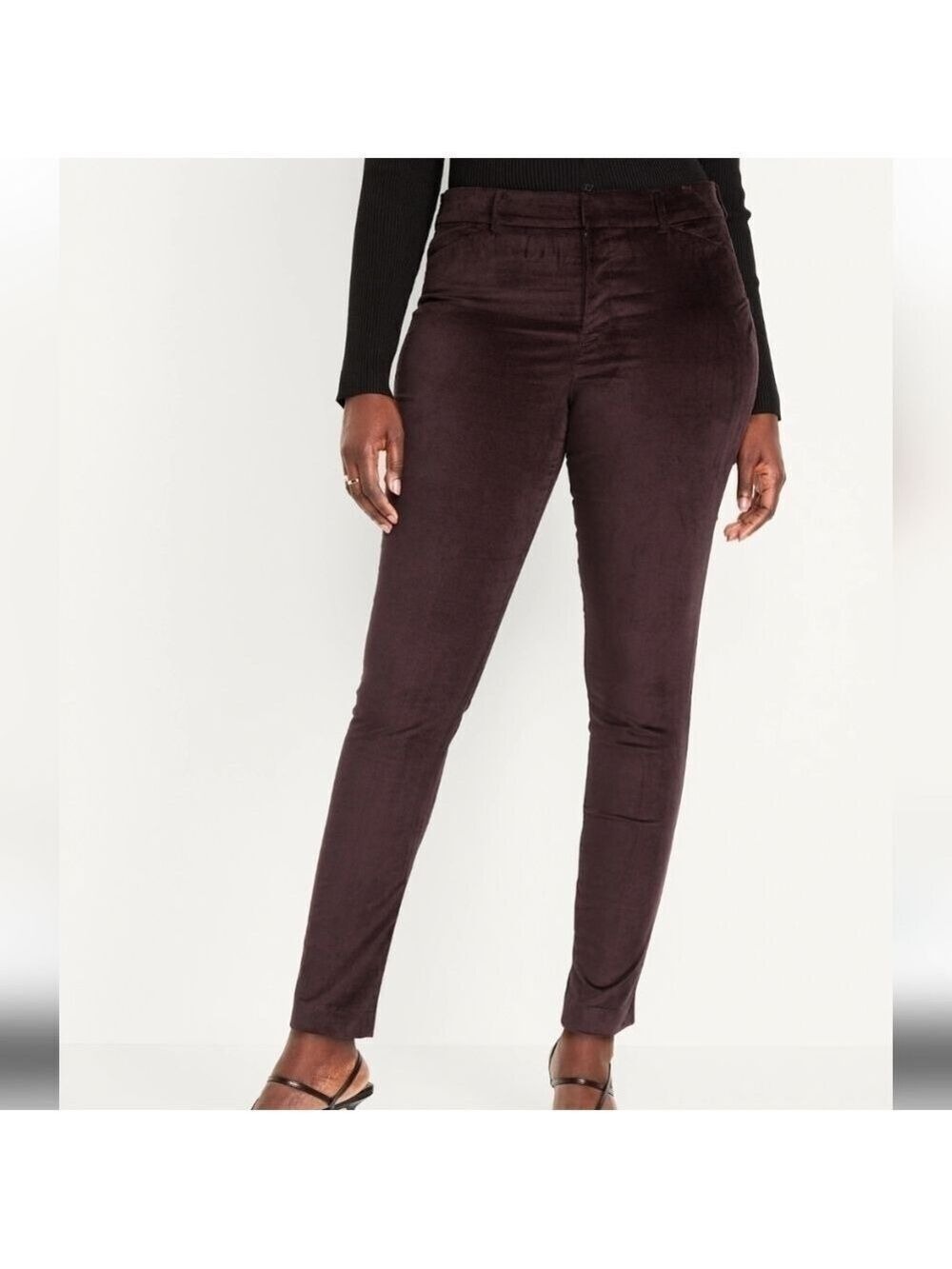 16 Petite • Old Navy • High-Waisted Pixie Skinny Velvet Pants